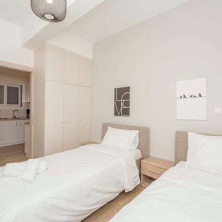 Modern Flat In Central Athens #4 Exterior photo
